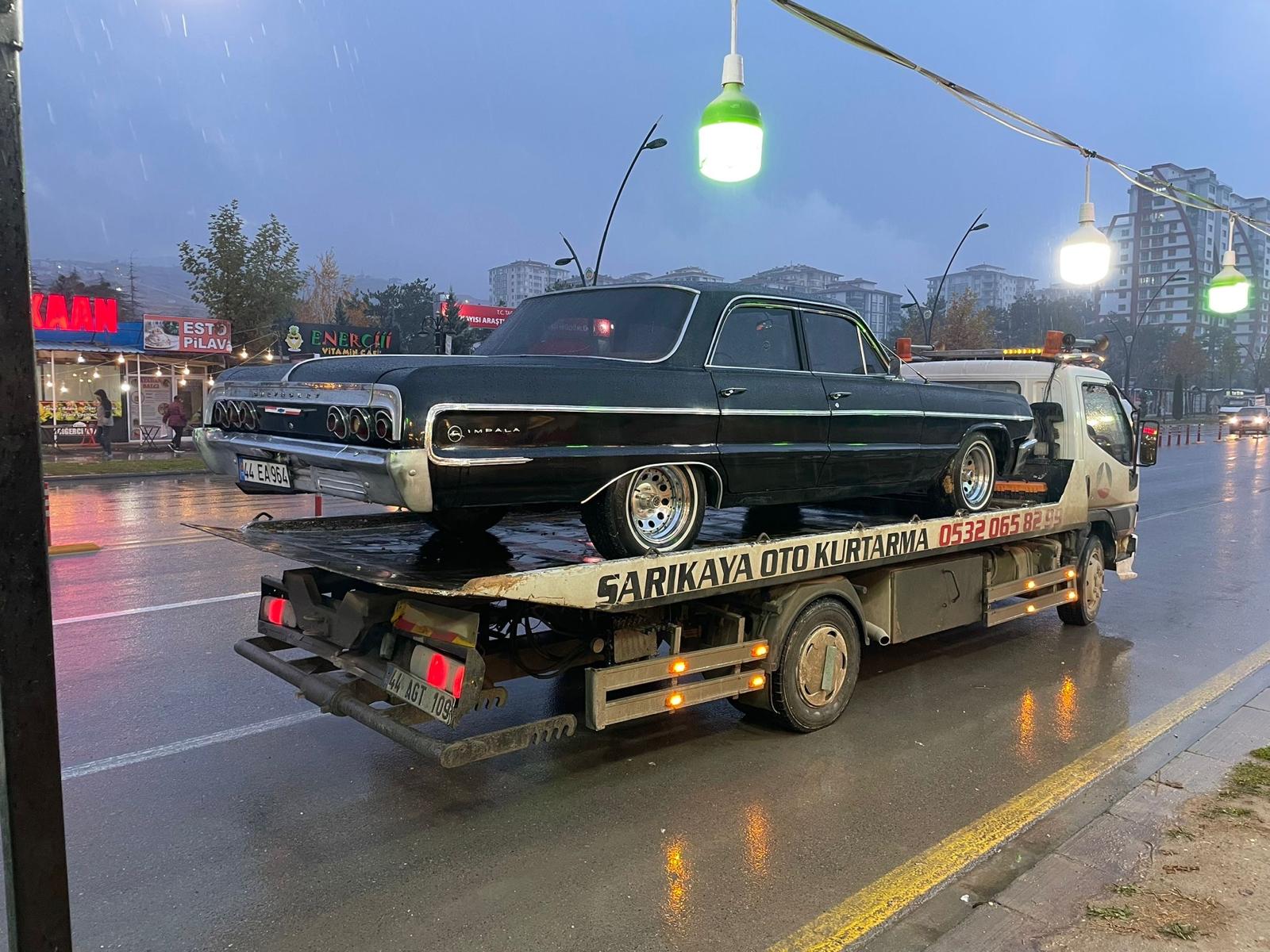 Yolda kalan araç kurtarma